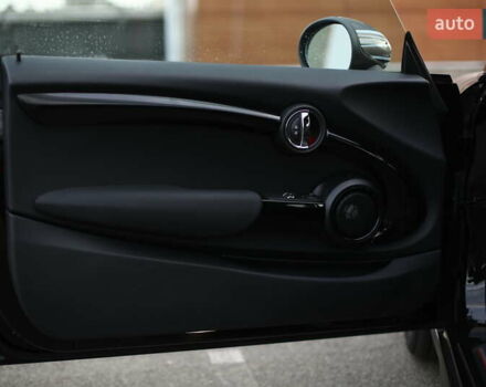 Мини Hatch 2018 в Киеве на Automoto.ua Черный Мини Hatch, объемом двигателя 2 л и пробегом 35 тыс. км за 24000 $, фото 23 на Automoto.ua