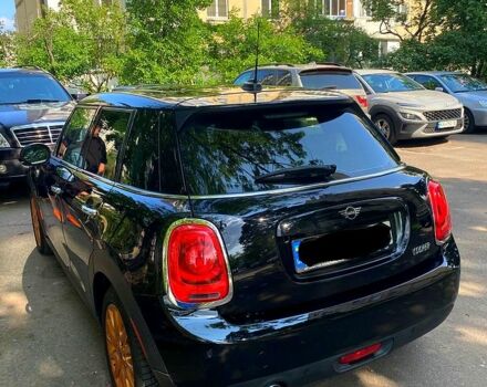 Чорний Міні Hatch, об'ємом двигуна 1.5 л та пробігом 58 тис. км за 21000 $, фото 7 на Automoto.ua