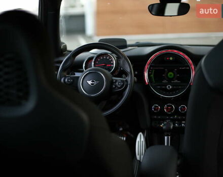 Мини Hatch 2018 в Киеве на Automoto.ua Черный Мини Hatch, объемом двигателя 2 л и пробегом 35 тыс. км за 24000 $, фото 33 на Automoto.ua