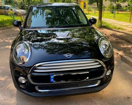 Чорний Міні Hatch, об'ємом двигуна 1.5 л та пробігом 58 тис. км за 21000 $, фото 6 на Automoto.ua
