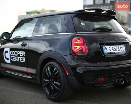 Мини Hatch 2018 в Киеве на Automoto.ua Черный Мини Hatch, объемом двигателя 2 л и пробегом 35 тыс. км за 24000 $, фото 15 на Automoto.ua