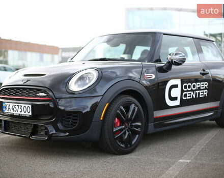 Мини Hatch 2018 в Киеве на Automoto.ua Черный Мини Hatch, объемом двигателя 2 л и пробегом 35 тыс. км за 24000 $, фото 3 на Automoto.ua