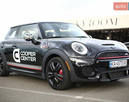 Мини Hatch 2018 в Киеве на Automoto.ua Черный Мини Hatch, объемом двигателя 2 л и пробегом 35 тыс. км за 24000 $, фото 2 на Automoto.ua