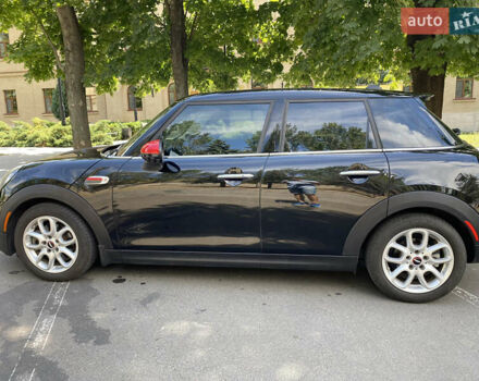 Чорний Міні Hatch, об'ємом двигуна 2 л та пробігом 58 тис. км за 17600 $, фото 7 на Automoto.ua