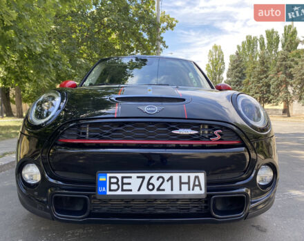 Чорний Міні Hatch, об'ємом двигуна 2 л та пробігом 58 тис. км за 17200 $, фото 16 на Automoto.ua