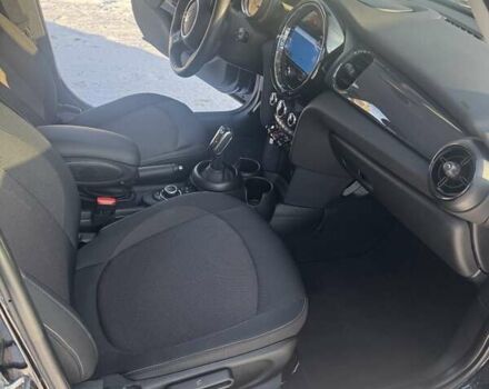 Черный Мини Hatch, объемом двигателя 1.5 л и пробегом 53 тыс. км за 16999 $, фото 20 на Automoto.ua