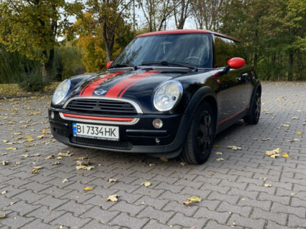 Черный Мини Hatch, объемом двигателя 1.6 л и пробегом 275 тыс. км за 5699 $, фото 1 на Automoto.ua