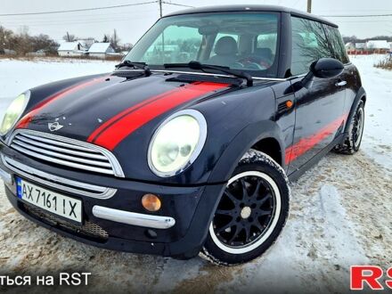 Черный Мини Hatch, объемом двигателя 1.6 л и пробегом 230 тыс. км за 5450 $, фото 1 на Automoto.ua