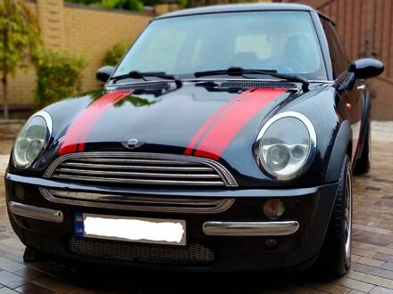 Чорний Міні Hatch, об'ємом двигуна 1.6 л та пробігом 230 тис. км за 4300 $, фото 1 на Automoto.ua