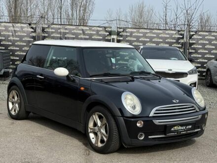 Черный Мини Hatch, объемом двигателя 1.6 л и пробегом 133 тыс. км за 4000 $, фото 1 на Automoto.ua
