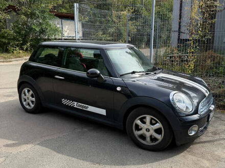 Чорний Міні Hatch, об'ємом двигуна 1.4 л та пробігом 210 тис. км за 4800 $, фото 1 на Automoto.ua