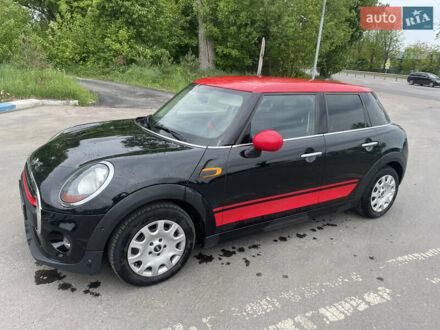 Мини Hatch 2015 в Львове на Automoto.ua Черный Мини Hatch, объемом двигателя 1.2 л и пробегом 67 тыс. км за 11800 $, фото 1 на Automoto.ua