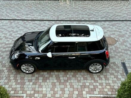 Черный Мини Hatch, объемом двигателя 2 л и пробегом 83 тыс. км за 17000 $, фото 1 на Automoto.ua