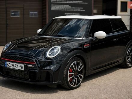 Чорний Міні Hatch, об'ємом двигуна 2 л та пробігом 60 тис. км за 28600 $, фото 1 на Automoto.ua