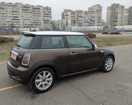 Коричневый Мини Hatch, объемом двигателя 1.6 л и пробегом 177 тыс. км за 8300 $, фото 29 на Automoto.ua