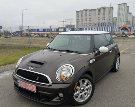 Коричневый Мини Hatch, объемом двигателя 1.6 л и пробегом 177 тыс. км за 8300 $, фото 1 на Automoto.ua
