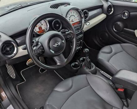 Коричневый Мини Hatch, объемом двигателя 1.6 л и пробегом 177 тыс. км за 8300 $, фото 7 на Automoto.ua