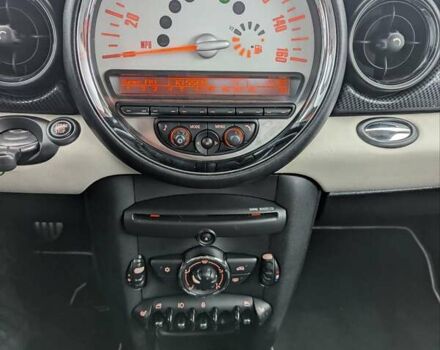 Коричневый Мини Hatch, объемом двигателя 1.6 л и пробегом 177 тыс. км за 8300 $, фото 12 на Automoto.ua