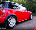 Красный Мини Hatch, объемом двигателя 1.6 л и пробегом 168 тыс. км за 6000 $, фото 1 на Automoto.ua