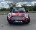 Красный Мини Hatch, объемом двигателя 1.6 л и пробегом 193 тыс. км за 4000 $, фото 1 на Automoto.ua