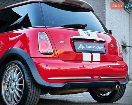 Красный Мини Hatch, объемом двигателя 1.6 л и пробегом 199 тыс. км за 5100 $, фото 17 на Automoto.ua