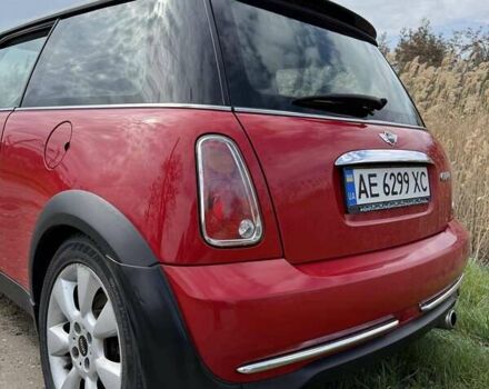 Красный Мини Hatch, объемом двигателя 1.6 л и пробегом 151 тыс. км за 6200 $, фото 9 на Automoto.ua