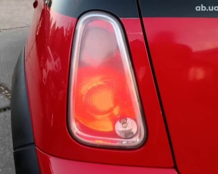 Міні Hatch 2006 у Харкові на Automoto.ua Червоний Міні Hatch, об'ємом двигуна 1.6 л та пробігом 244 тис. км за 5590 $, фото 9 на Automoto.ua