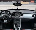 Красный Мини Hatch, объемом двигателя 1.6 л и пробегом 151 тыс. км за 6200 $, фото 4 на Automoto.ua
