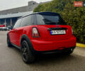 Красный Мини Hatch, объемом двигателя 1.6 л и пробегом 133 тыс. км за 6300 $, фото 2 на Automoto.ua