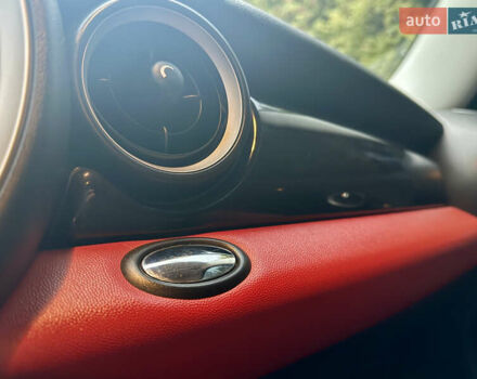 Красный Мини Hatch, объемом двигателя 1.6 л и пробегом 133 тыс. км за 6300 $, фото 18 на Automoto.ua