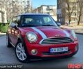 Красный Мини Hatch, объемом двигателя 1.6 л и пробегом 303 тыс. км за 4800 $, фото 1 на Automoto.ua