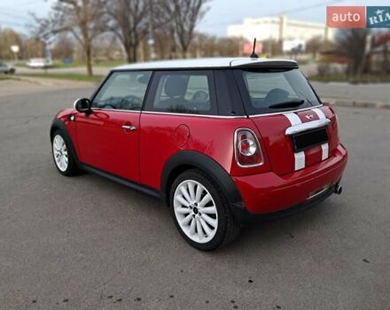Красный Мини Hatch, объемом двигателя 1.6 л и пробегом 154 тыс. км за 7800 $, фото 13 на Automoto.ua