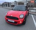 Красный Мини Hatch, объемом двигателя 1.6 л и пробегом 118 тыс. км за 9950 $, фото 1 на Automoto.ua