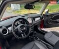 Красный Мини Hatch, объемом двигателя 1.6 л и пробегом 130 тыс. км за 7200 $, фото 1 на Automoto.ua