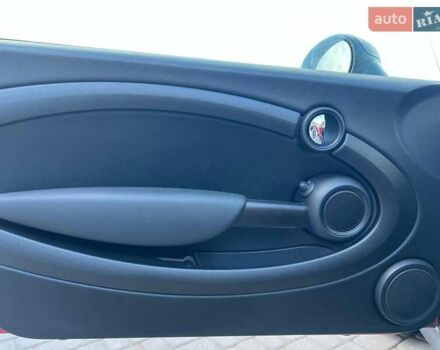 Мини Hatch 2013 в Львове на Automoto.ua Красный Мини Hatch, объемом двигателя 1.6 л и пробегом 55 тыс. км за 9490 $, фото 14 на Automoto.ua