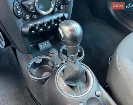 Мини Hatch 2013 в Львове на Automoto.ua Красный Мини Hatch, объемом двигателя 1.6 л и пробегом 55 тыс. км за 9490 $, фото 27 на Automoto.ua