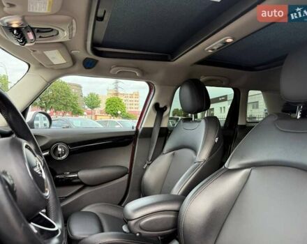 Красный Мини Hatch, объемом двигателя 2 л и пробегом 130 тыс. км за 10990 $, фото 20 на Automoto.ua