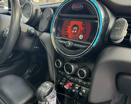 Красный Мини Hatch, объемом двигателя 2 л и пробегом 98 тыс. км за 16500 $, фото 14 на Automoto.ua