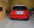 Красный Мини Hatch, объемом двигателя 1.5 л и пробегом 56 тыс. км за 13500 $, фото 1 на Automoto.ua
