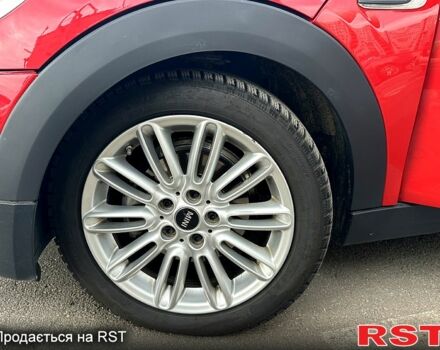 Красный Мини Hatch, объемом двигателя 1.5 л и пробегом 0 тыс. км за 15900 $, фото 12 на Automoto.ua