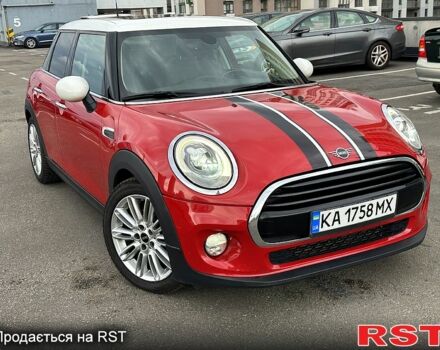 Красный Мини Hatch, объемом двигателя 1.5 л и пробегом 0 тыс. км за 15900 $, фото 7 на Automoto.ua