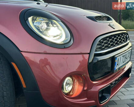 Красный Мини Hatch, объемом двигателя 2 л и пробегом 56 тыс. км за 25500 $, фото 2 на Automoto.ua