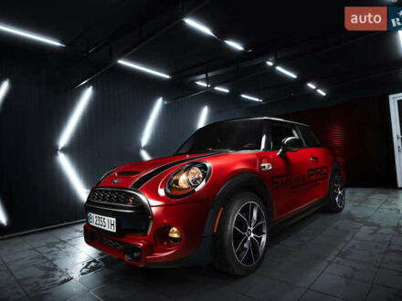 Мини Hatch 2014 в Полтаве на Automoto.ua Красный Мини Hatch, объемом двигателя 2 л и пробегом 91 тыс. км за 14900 $, фото 1 на Automoto.ua
