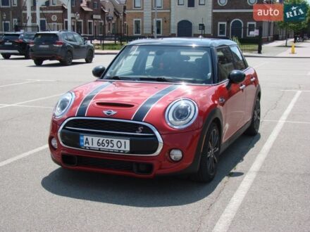 Червоний Міні Hatch, об'ємом двигуна 2 л та пробігом 116 тис. км за 14500 $, фото 1 на Automoto.ua