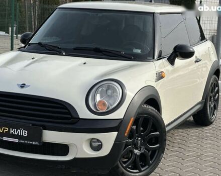 Мини Hatch, объемом двигателя 1.6 л и пробегом 169 тыс. км за 8500 $, фото 4 на Automoto.ua
