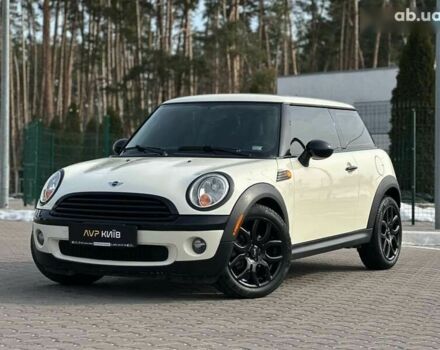 Мини Hatch, объемом двигателя 1.6 л и пробегом 169 тыс. км за 8500 $, фото 1 на Automoto.ua