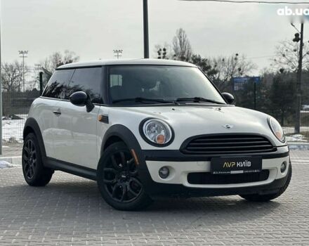 Мини Hatch, объемом двигателя 1.6 л и пробегом 169 тыс. км за 8500 $, фото 5 на Automoto.ua