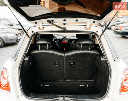 Мини Hatch, объемом двигателя 1.6 л и пробегом 243 тыс. км за 7500 $, фото 27 на Automoto.ua