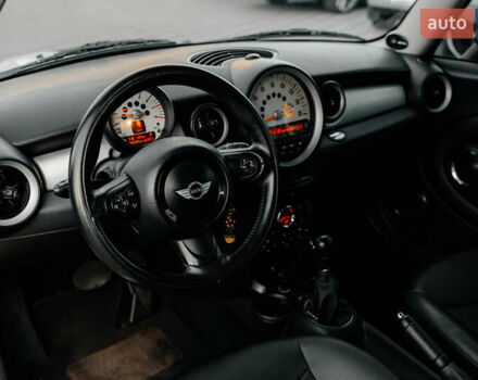 Мини Hatch, объемом двигателя 1.6 л и пробегом 243 тыс. км за 7500 $, фото 10 на Automoto.ua