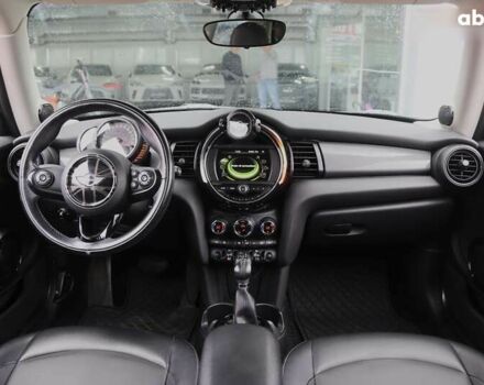 Мини Hatch, объемом двигателя 1.5 л и пробегом 157 тыс. км за 9900 $, фото 12 на Automoto.ua